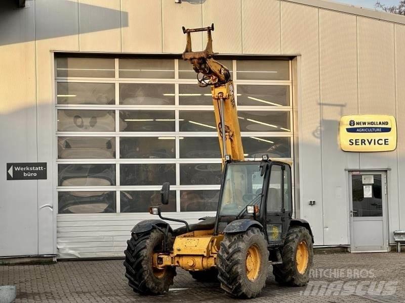JCB 526-56 Телескопічні навантажувачі