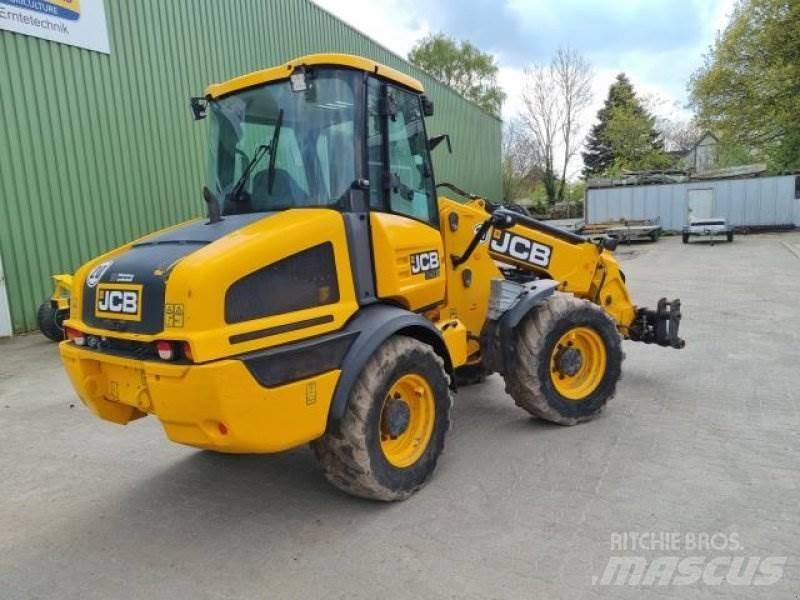 JCB TM 220 Фронтальні навантажувачі