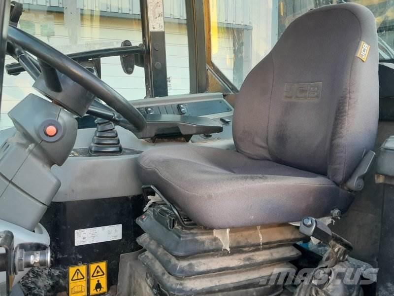 JCB TM 220 Фронтальні навантажувачі