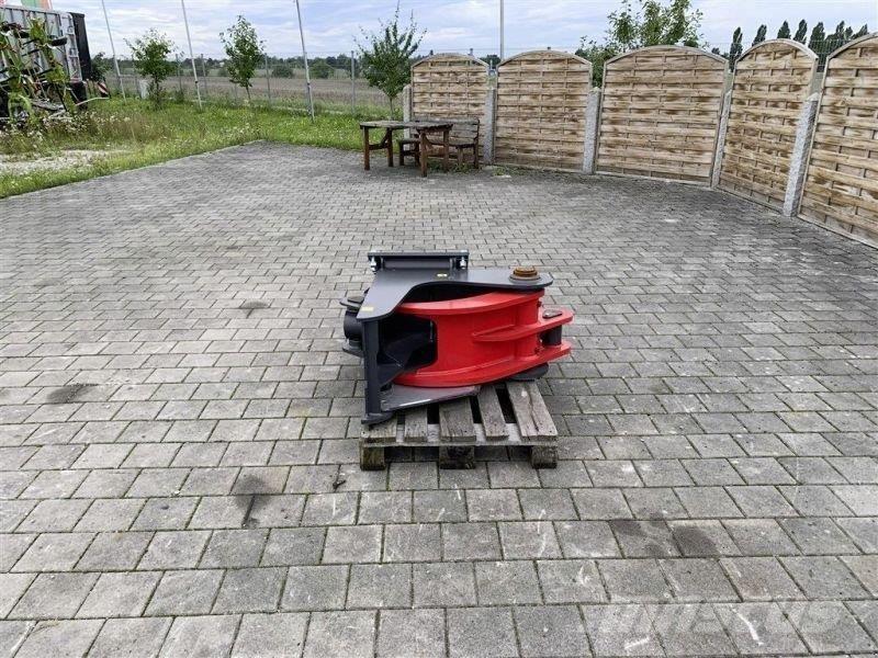 Krpan KS 320 B Крани лісозаготівельних машин