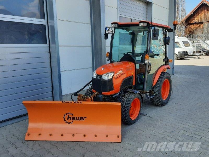 Kubota B2231 Трактори