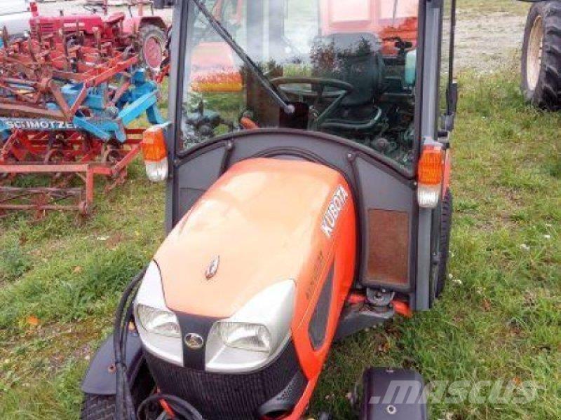 Kubota BX231 Трактори