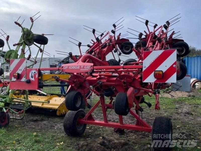 Kuhn GF 10802 Граблі і сінозворушувачі