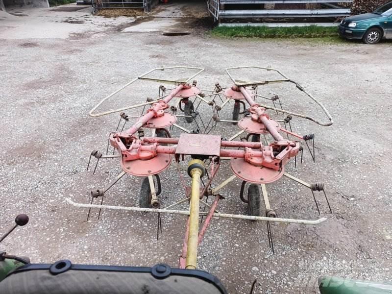 Kuhn GF 671 Граблі і сінозворушувачі