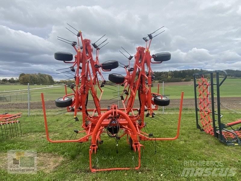 Kuhn GF 8700 Граблі і сінозворушувачі