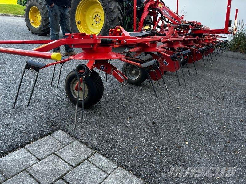 Kuhn GF 8712 Граблі і сінозворушувачі
