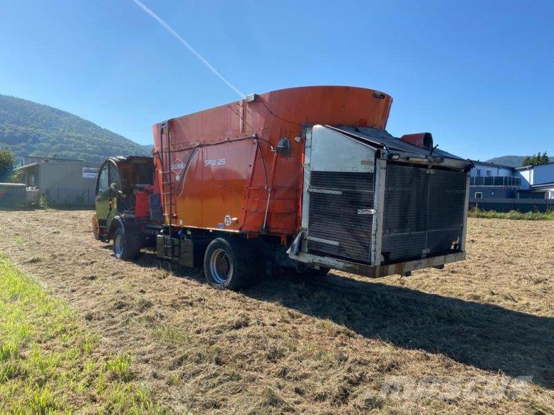 Kuhn SPW 25 Завантажувачі змішувальних машин