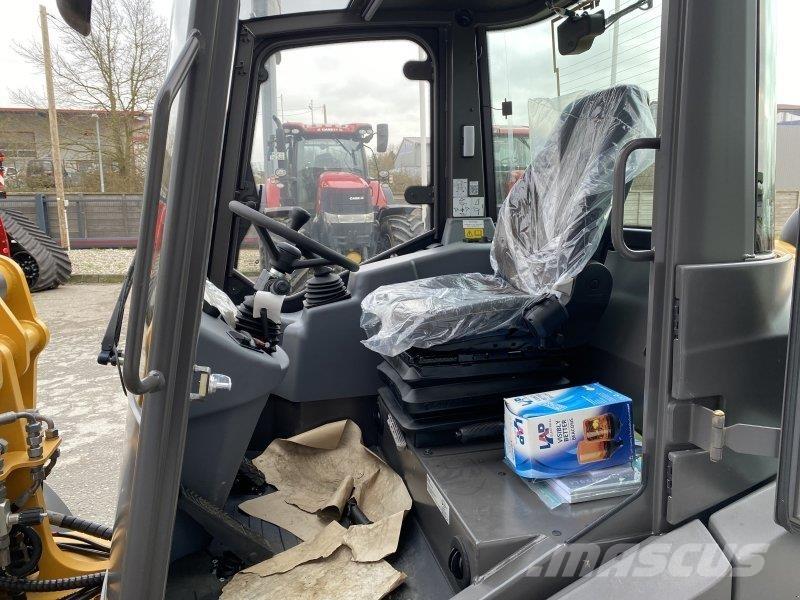 Mecalac AX 850 Фронтальні навантажувачі