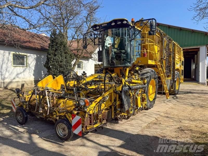 Ropa Panther 1 Бурякозбиральні комбайни