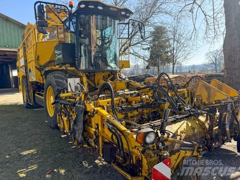 Ropa Panther 1 Бурякозбиральні комбайни