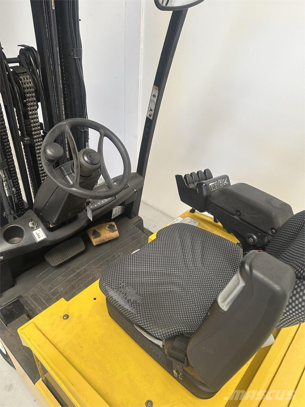 Yale ERP16ATF AC (SWB) Електронавантажувачі
