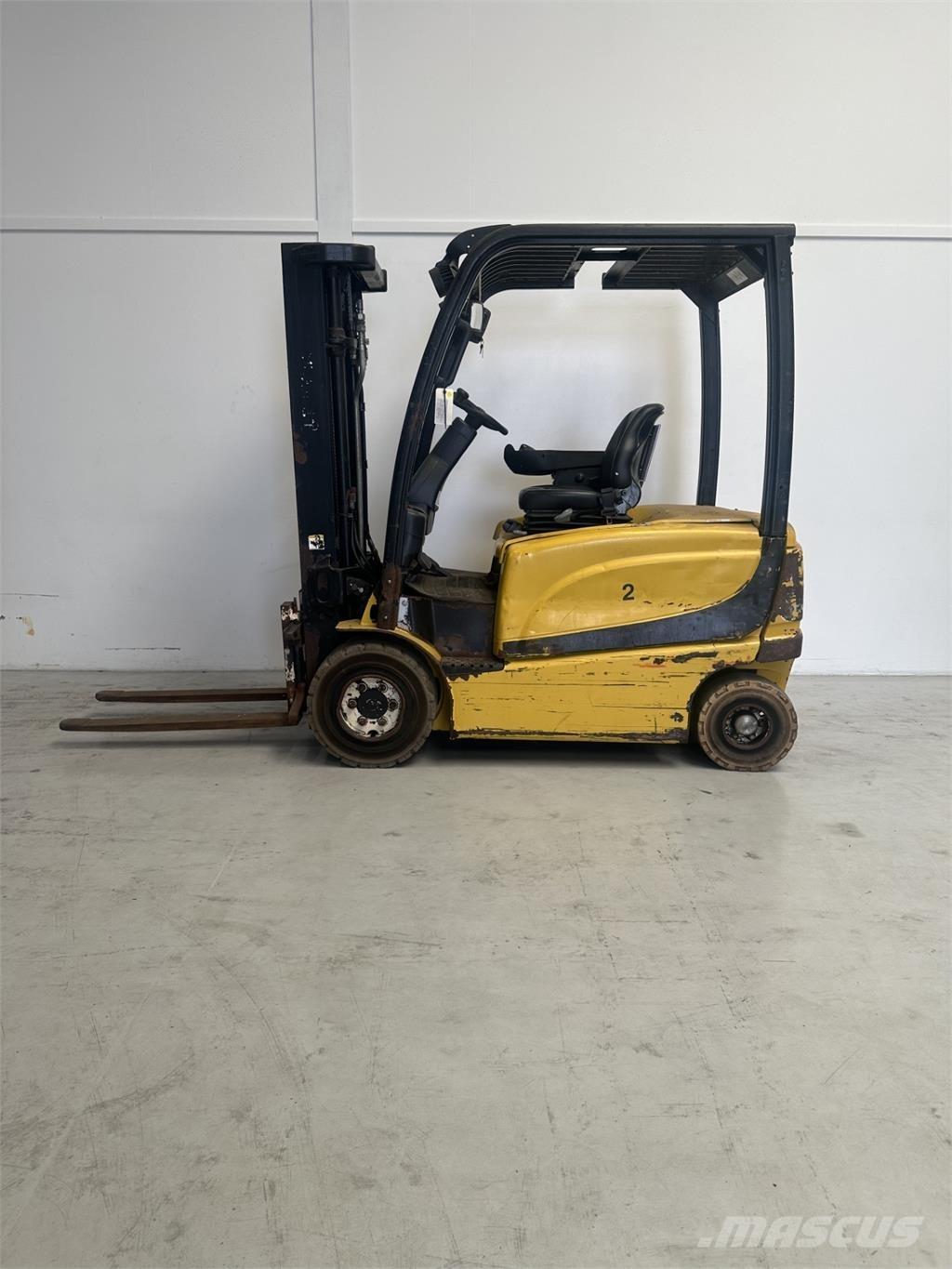 Yale ERP22VL (SWB) Електронавантажувачі