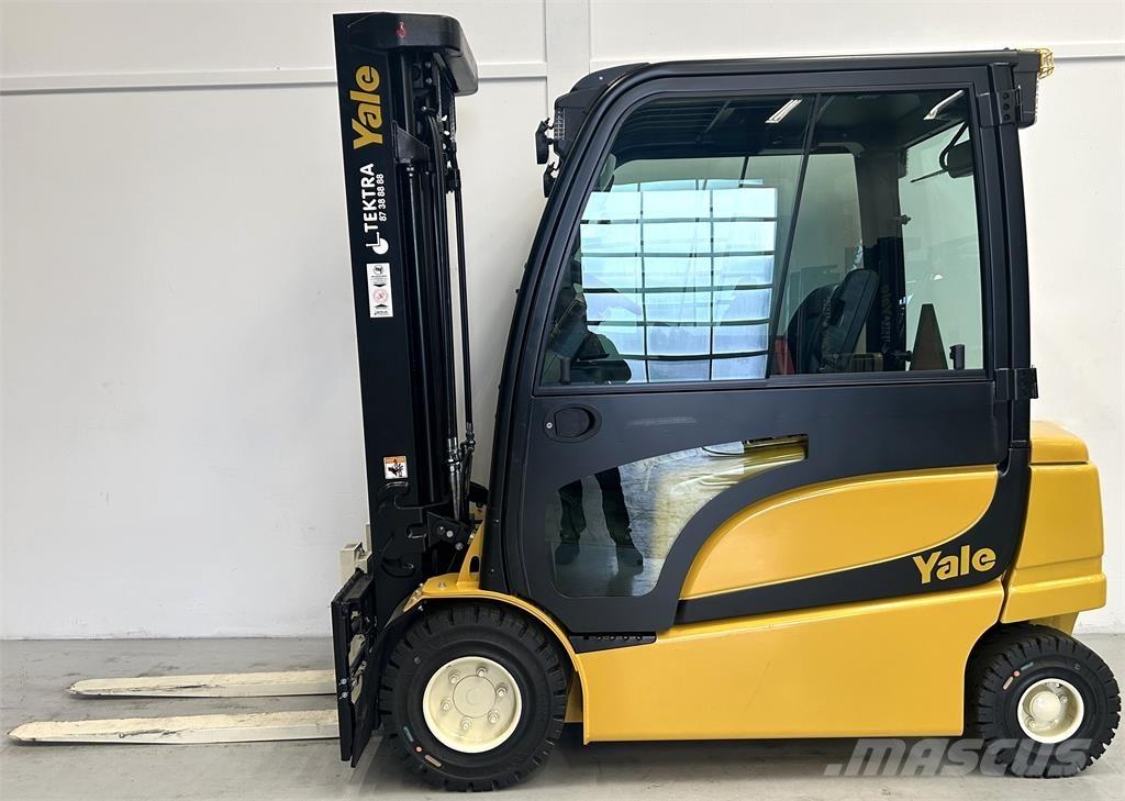 Yale ERP30VL (LWB) Електронавантажувачі