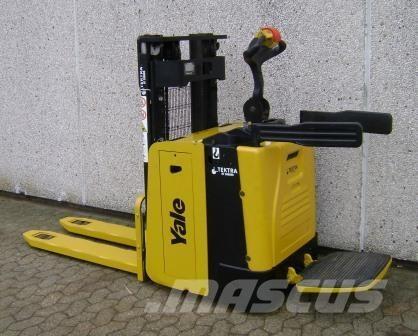 Yale MP20XD Самохідні електроштабелери