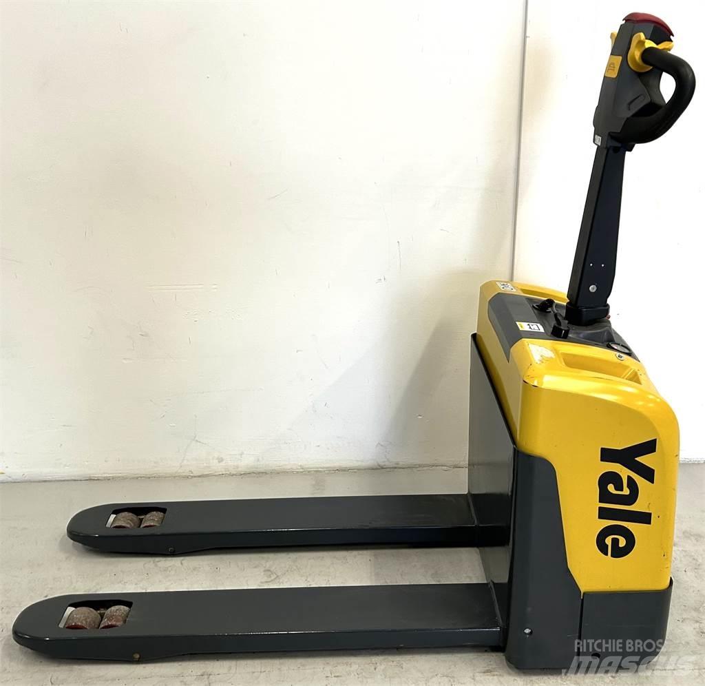 Yale MPC14 - 550 Штабелери