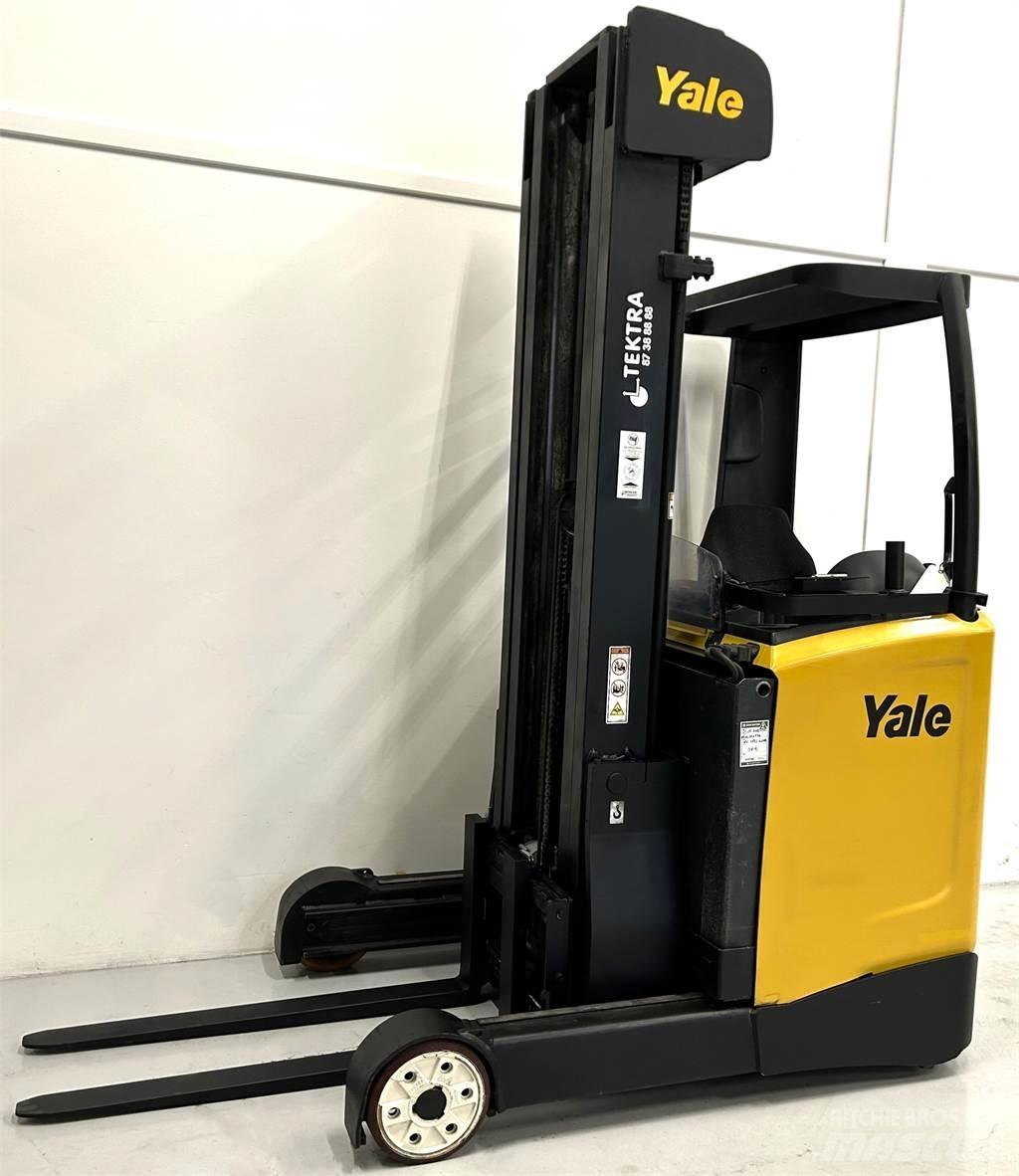 Yale MR14 Річ-трак із високим підйомом