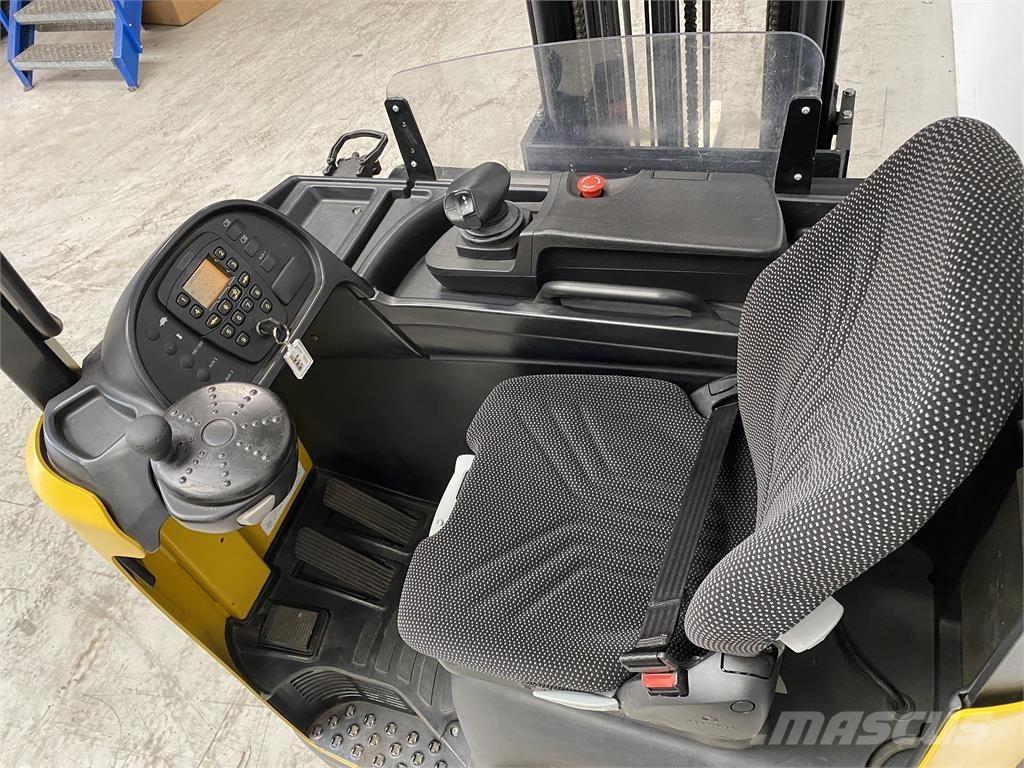 Yale MR16 Річ-трак із високим підйомом
