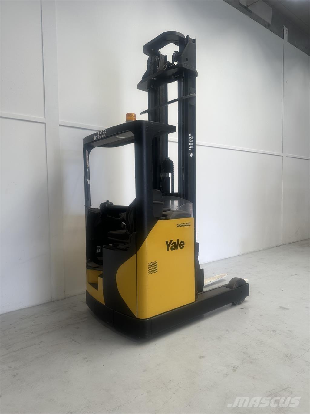 Yale MR16H Річ-трак із високим підйомом