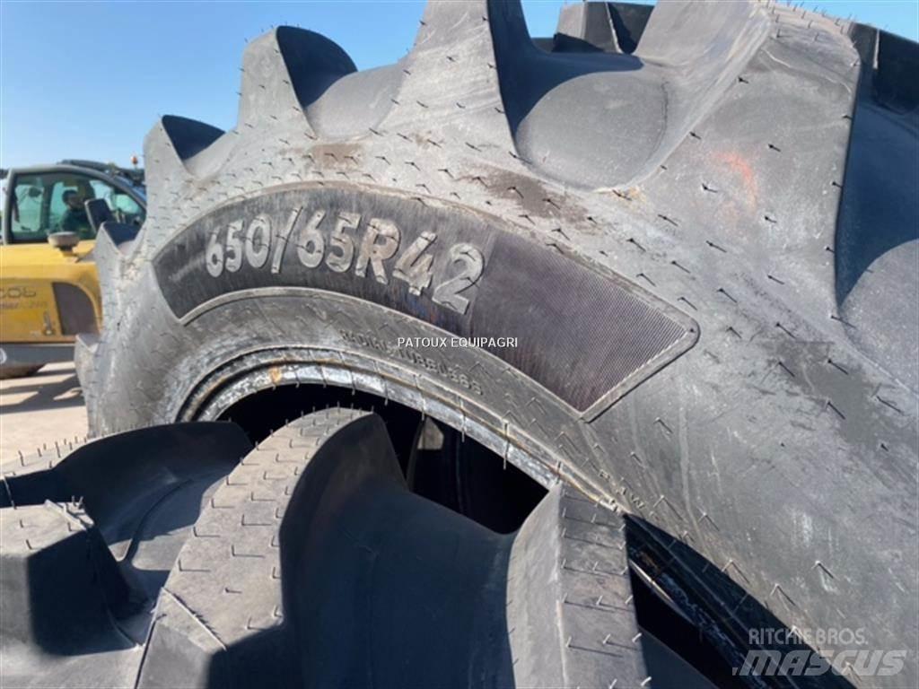 BKT 650/65R42 Колеса