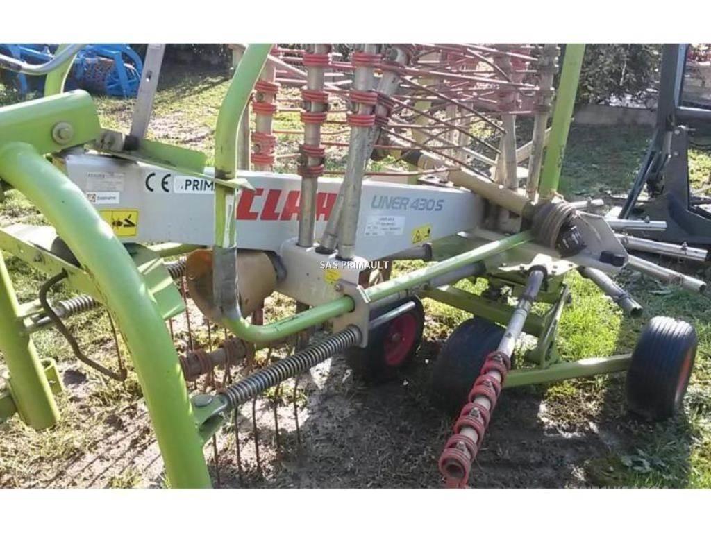 CLAAS LINER 430 S Граблі і сінозворушувачі