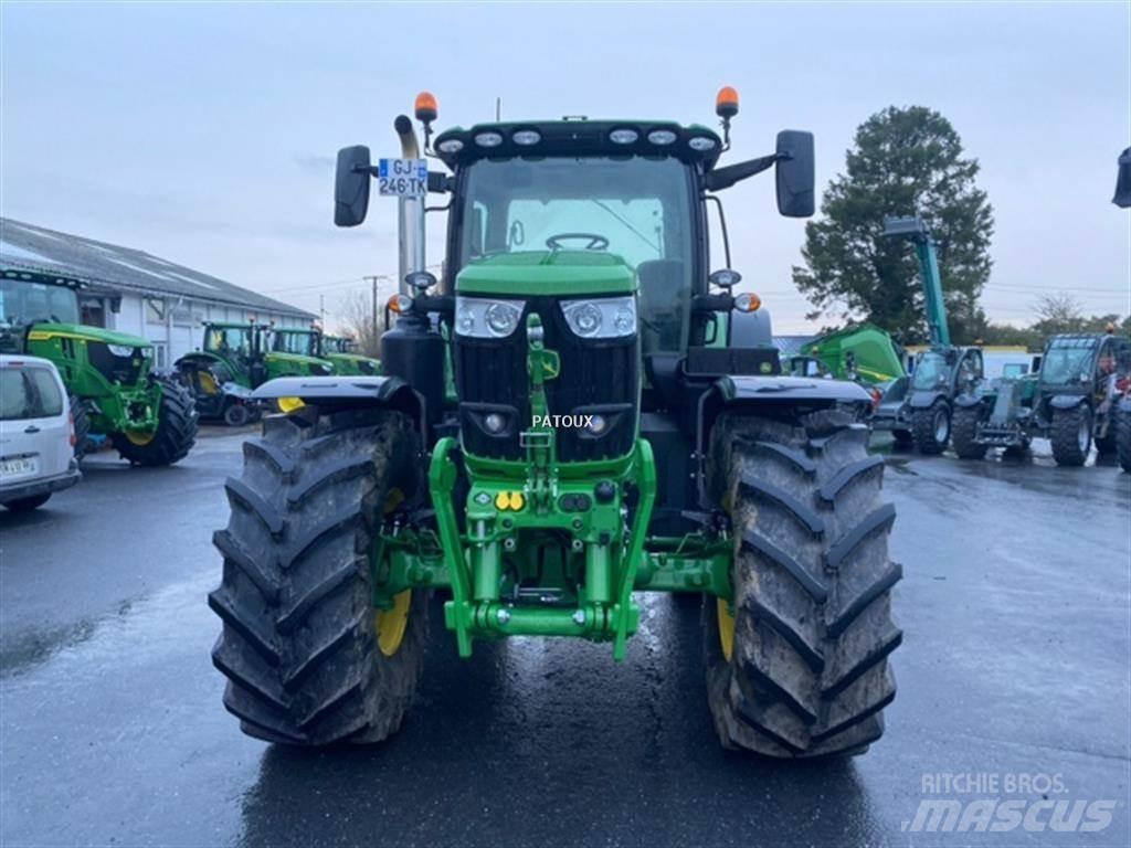 John Deere 6R215 Трактори