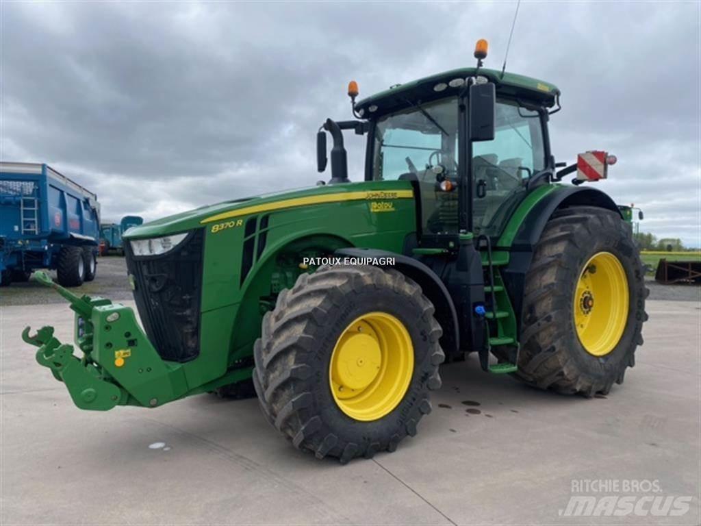 John Deere 8370R Трактори