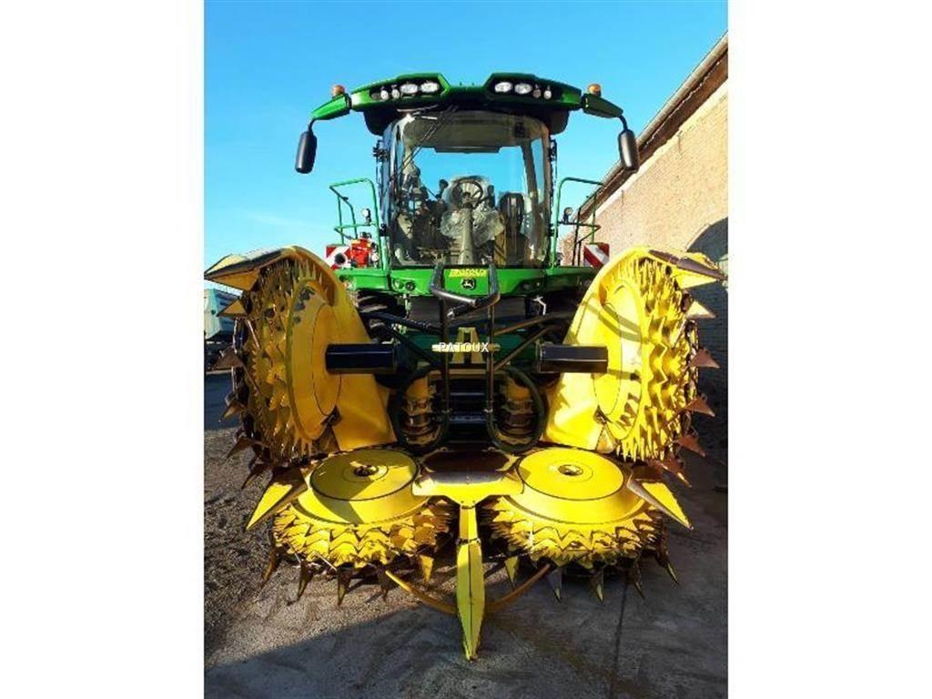 John Deere 8400 Фуражні комбайни