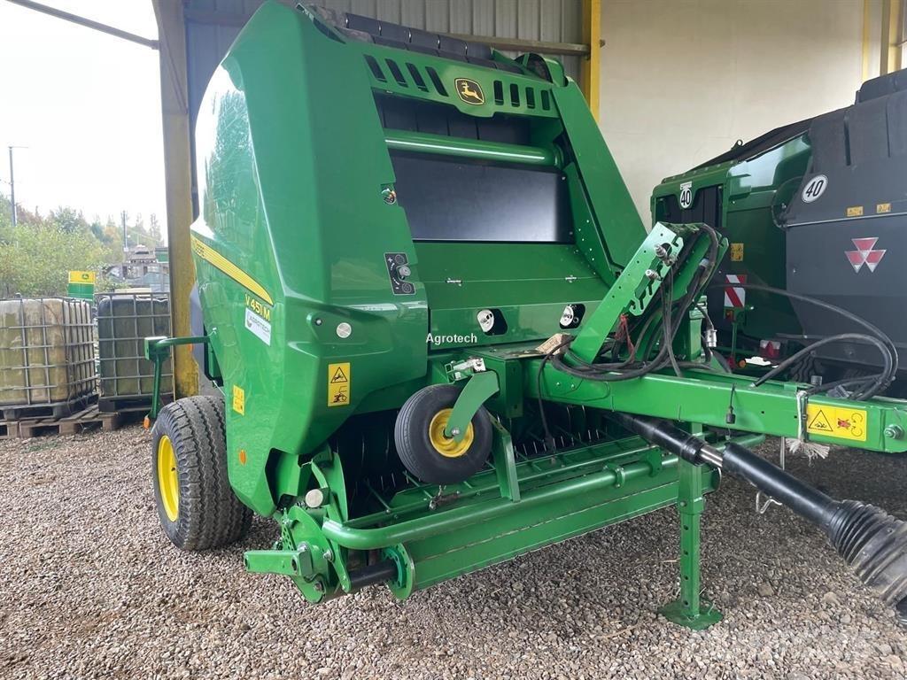 John Deere V451M Рулонні прес-підбирачі