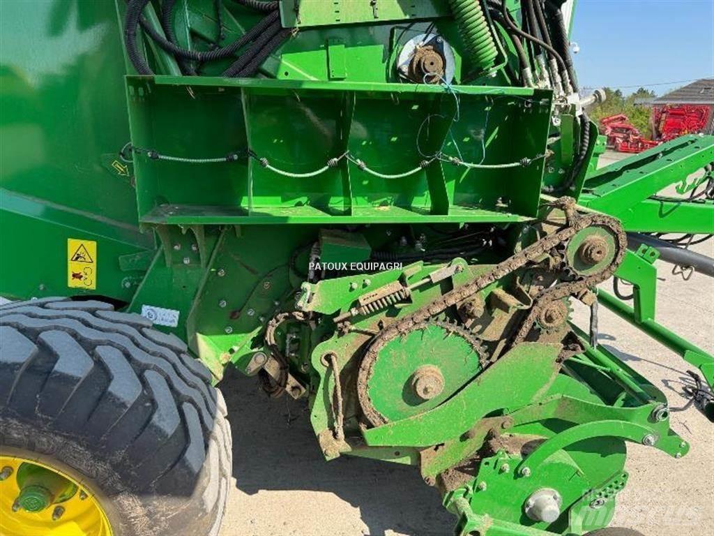 John Deere V461M Рулонні прес-підбирачі