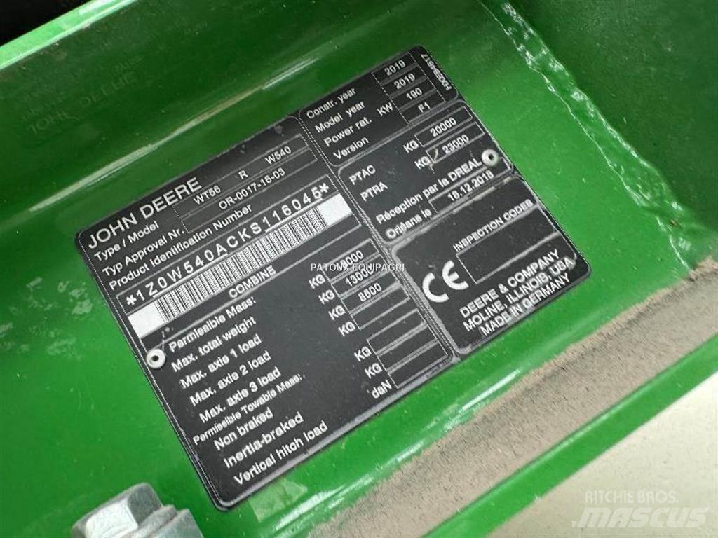 John Deere W540 Зернозбиральні комбайни