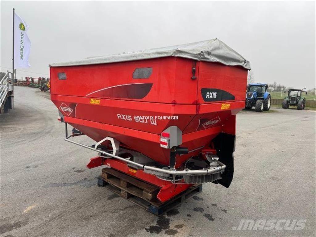 Kuhn AXIS50.1W Розсіювач мінеральних добрив