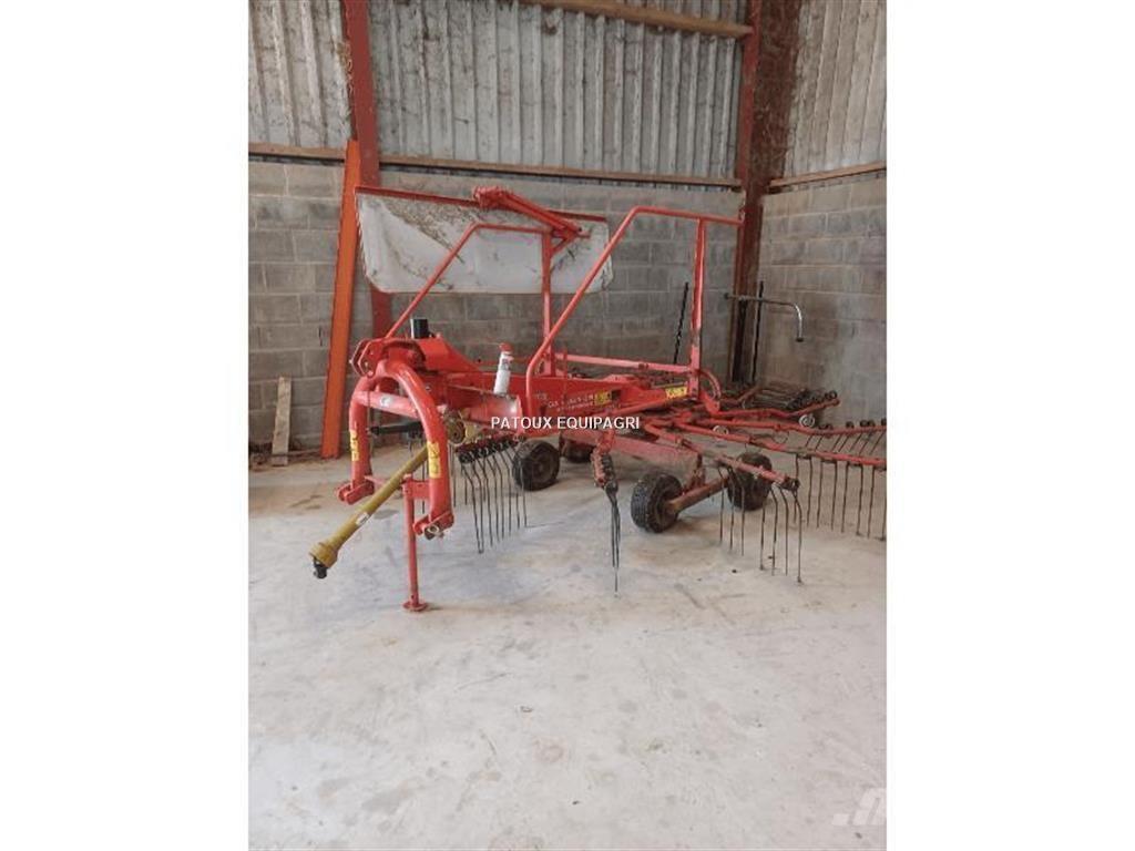 Kuhn GA4321 Граблі і сінозворушувачі