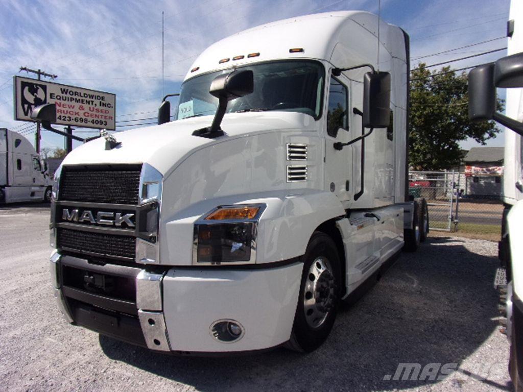 Mack AN64T Тягачі