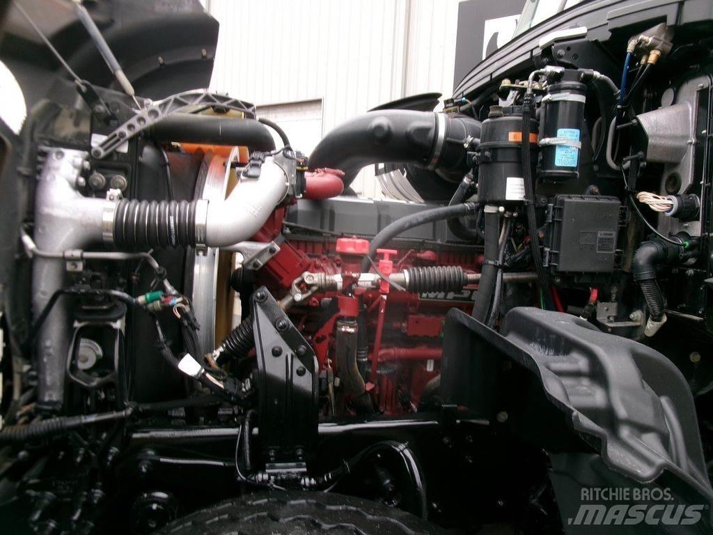 Mack GR64F Самоскиди