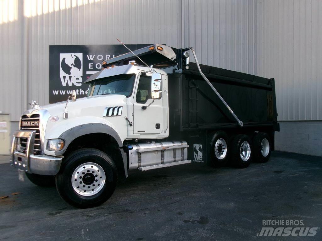 Mack GR64F Самоскиди