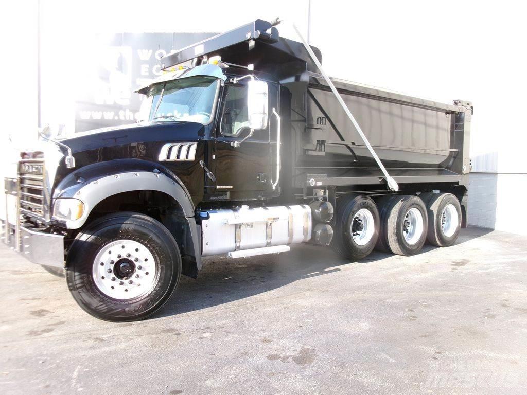 Mack GR64F Самоскиди