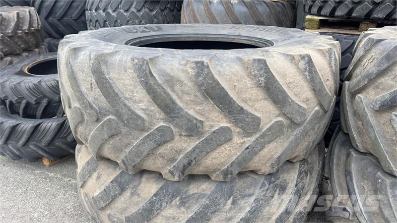 BKT 710/75R42 Шини