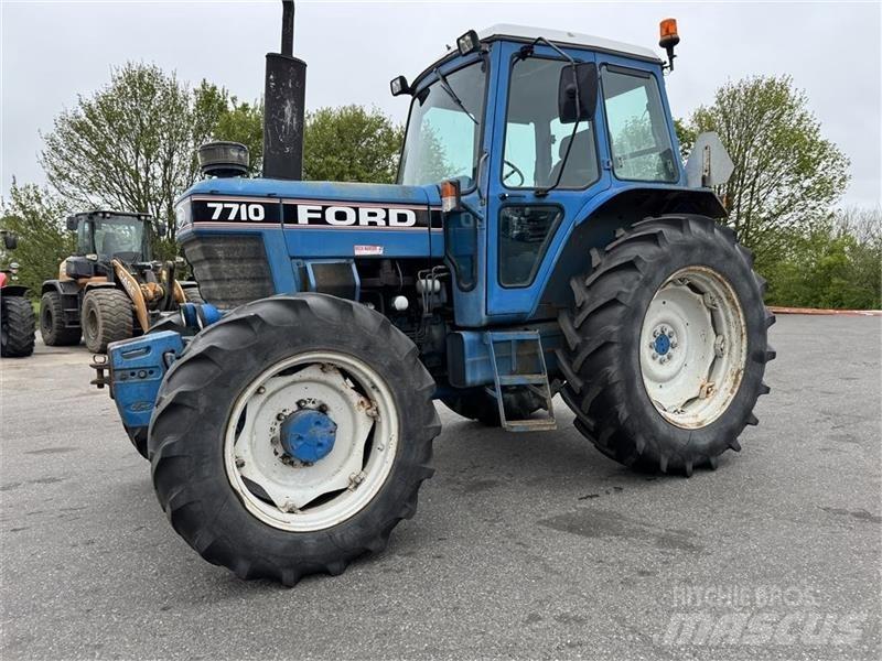 Ford 7710 Трактори