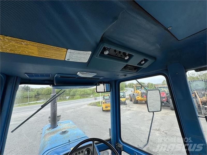 Ford 7710 Трактори