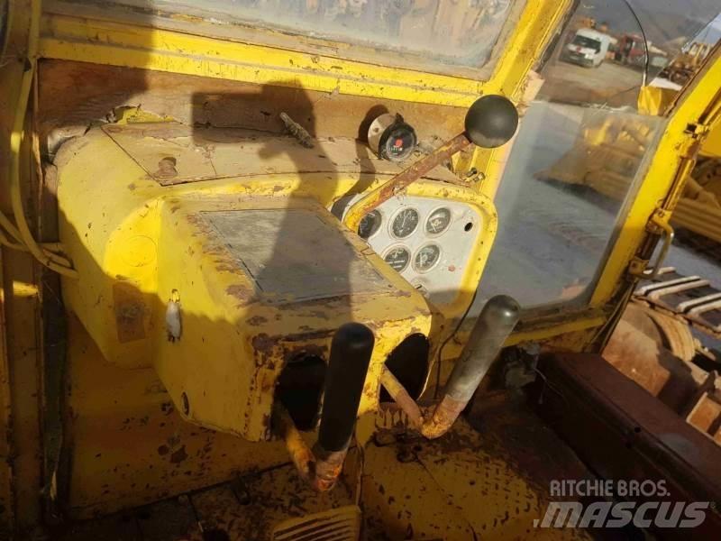 CAT D7 80 ΕΥΚΑΙΡΙΑ Будтехніка - Інші