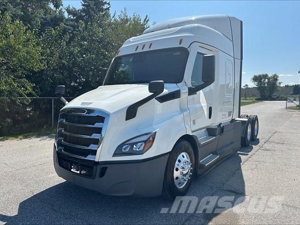 Freightliner CASCADIA 116 Тягачі