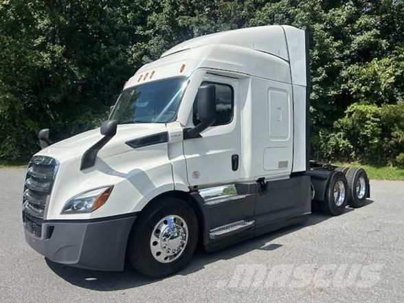 Freightliner CASCADIA 116 Тягачі