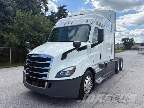 Freightliner CASCADIA 116 Тягачі