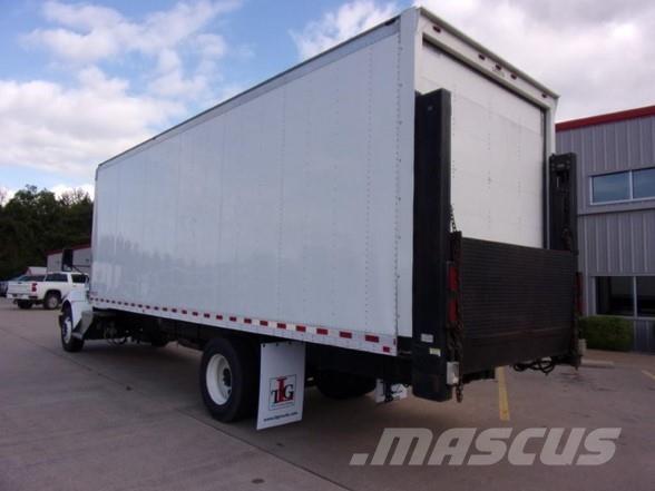 Kenworth T300 Фургони