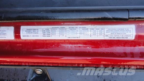 Kenworth T680 Тягачі