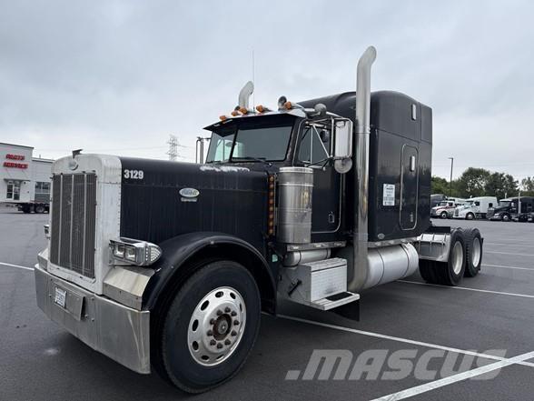 Peterbilt 379 Тягачі