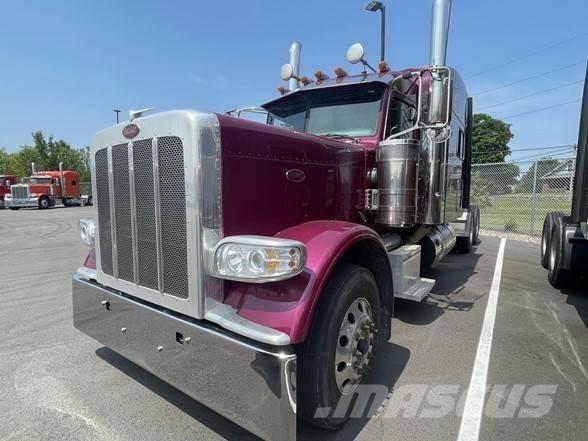Peterbilt 389 Тягачі