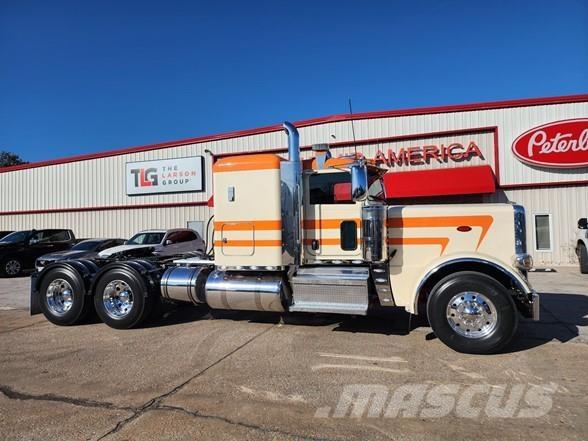 Peterbilt 389 Тягачі