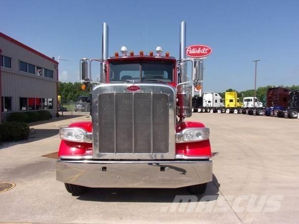 Peterbilt 389 Тягачі