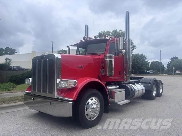Peterbilt 389 Тягачі